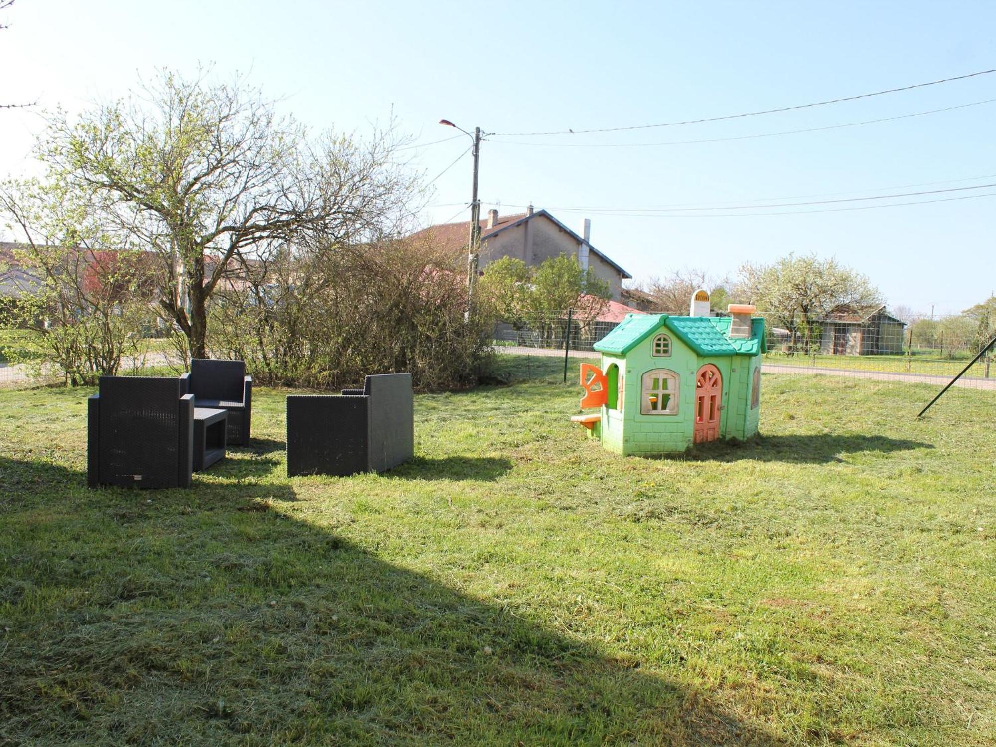 Gite Familial Et Equipe A La Campagne Avec Terrasse, Pres De Pont-A-Mousson Et De Nombreuses Activites - Fr-1-584-73 Lironville Экстерьер фото